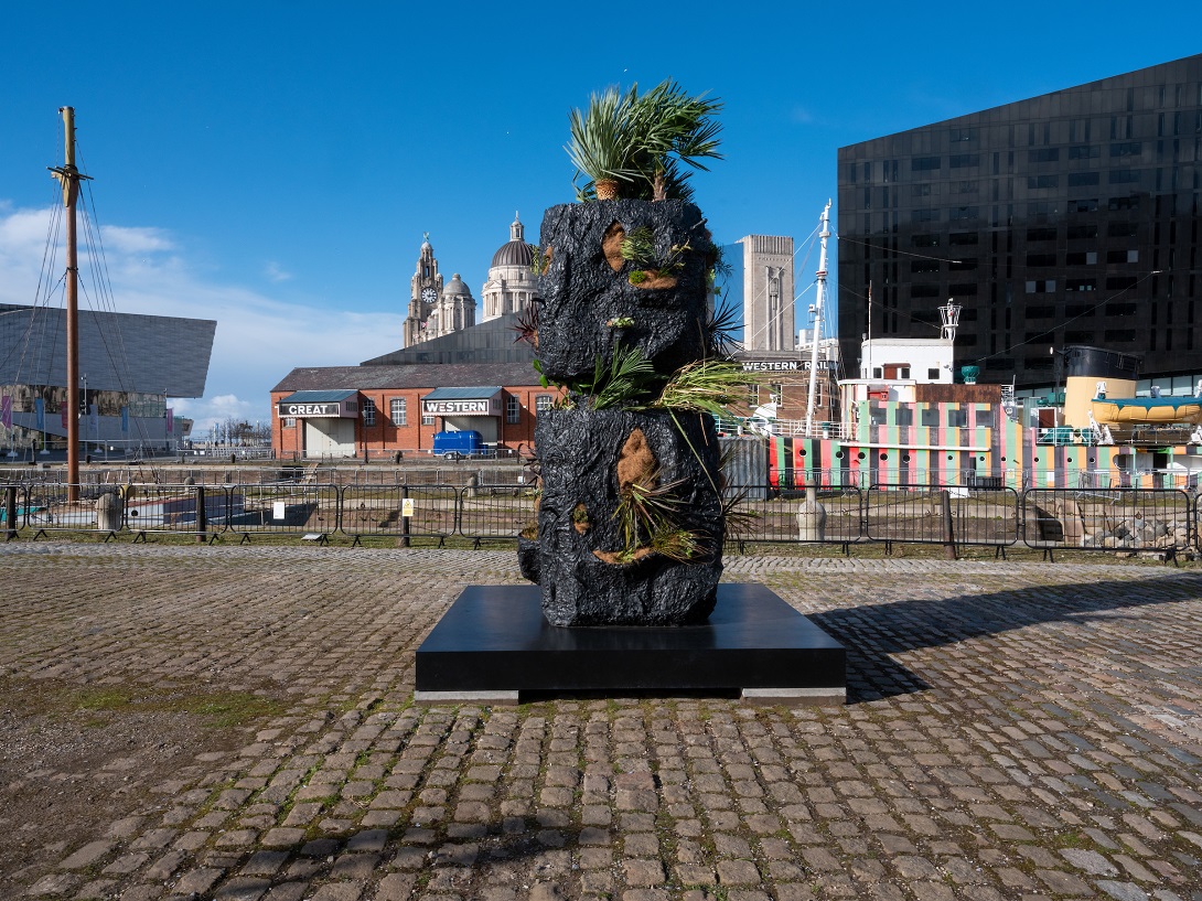 Rashid Johnson, Stacked Heads. Photo Mark McNulty