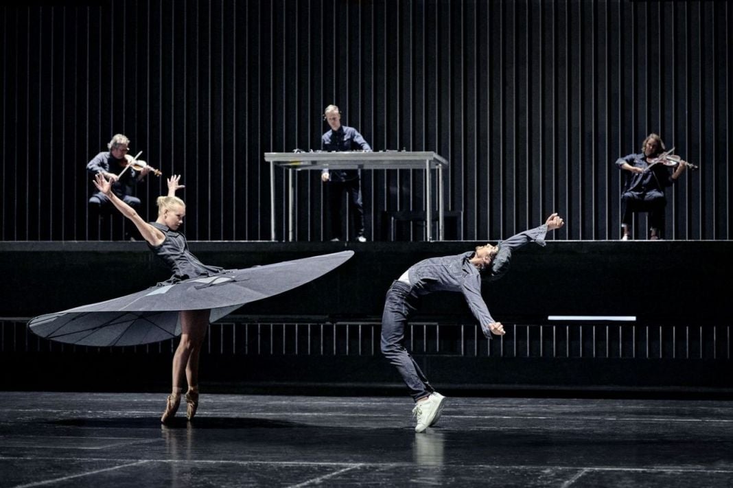 The Family Amsterdam and Dutch National Opera & Ballet, Safe Distance Ballet. Photo Lesley Weijtjes