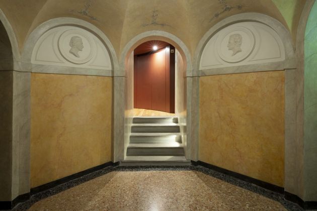 Thomas Inghilterra, Silenzio. Buio. Vuoto, 2020