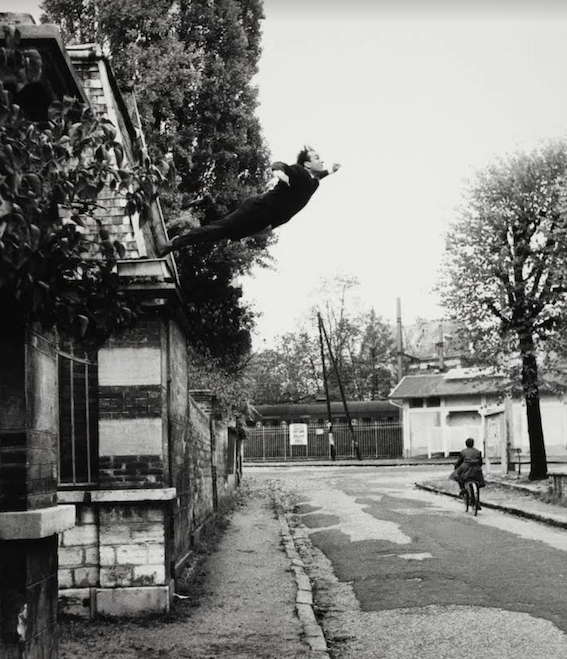 Yves Klein, Salto nel vuoto