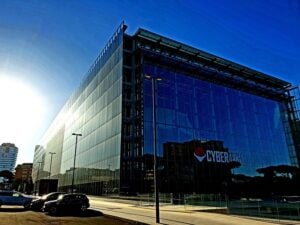 Lavoro nell’arte: opportunità da Nuvola Fuksas, SI FEST, MArteLive Sardegna, Scogliera Viva Caorle