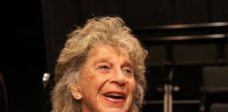 Anna Halprin at the University of San Francisco ph Shawncalhoun fonte Wikipedia
