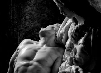 Aurelio Amendola, La Pietà, Michelangelo, Basilica di San Pietro, Roma, 1998 © Aurelio Amendola