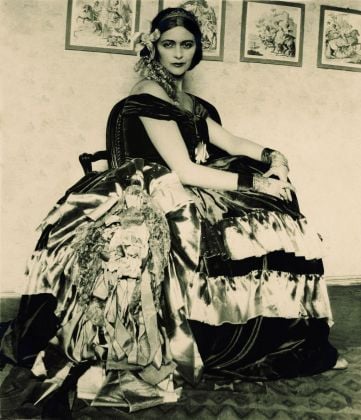 Edina Altara negli anni '20 fotografata dal marito Vittorio Accornero