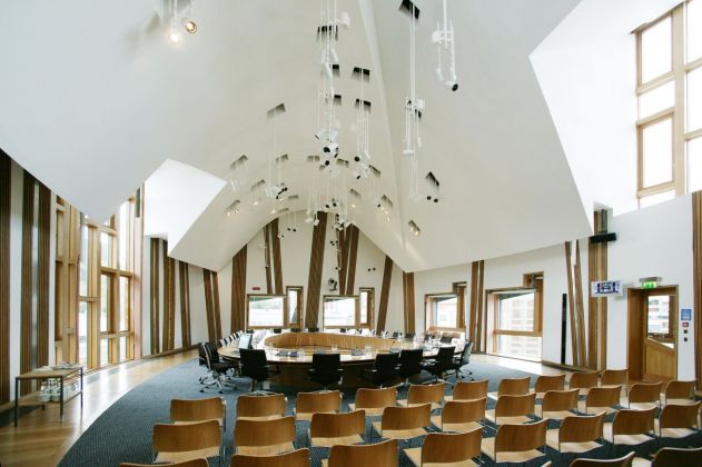Enric Miralles, Benedetta Tagliabue & RMJM Scotland, Nuevo Parlamento de Escocia en Edimburgo, 1999 2004
