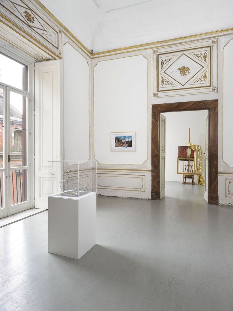 Giulio Paolini. Fuori quadro. Exhibition view at Alfonso Artiaco, Napoli 2021. Courtesy Alfonso Artiaco