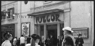 Il Cinema Fulgor in Amarcord (1973) di Federico Fellini. Photo Davide Minghini Biblioteca Gambalunga Rimini