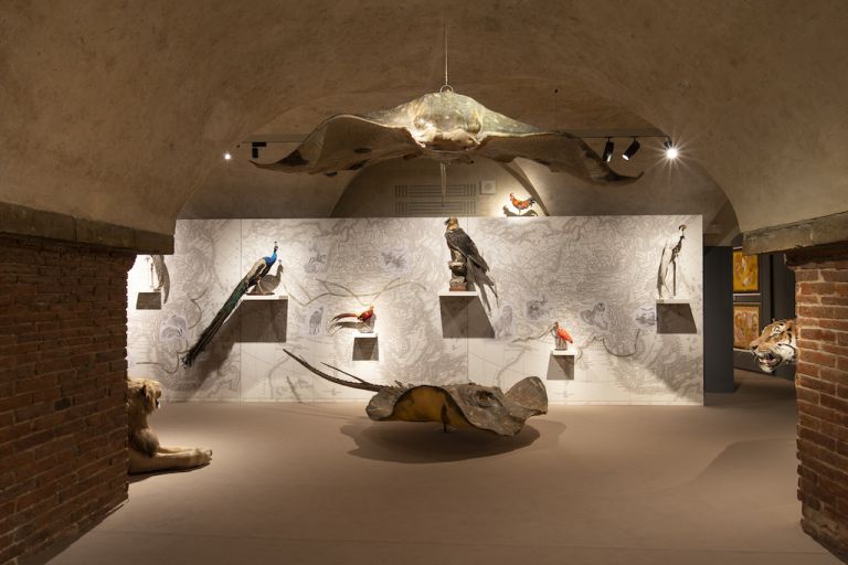 Seta, la mostra al Museo Ferragamo