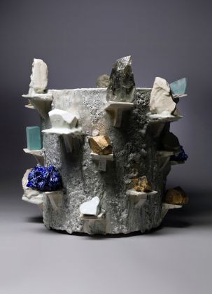 Tony Marsh, Moon Jar, 2017, clay, glaze, stone, glass, gold leaf. Photo Michael Underwood