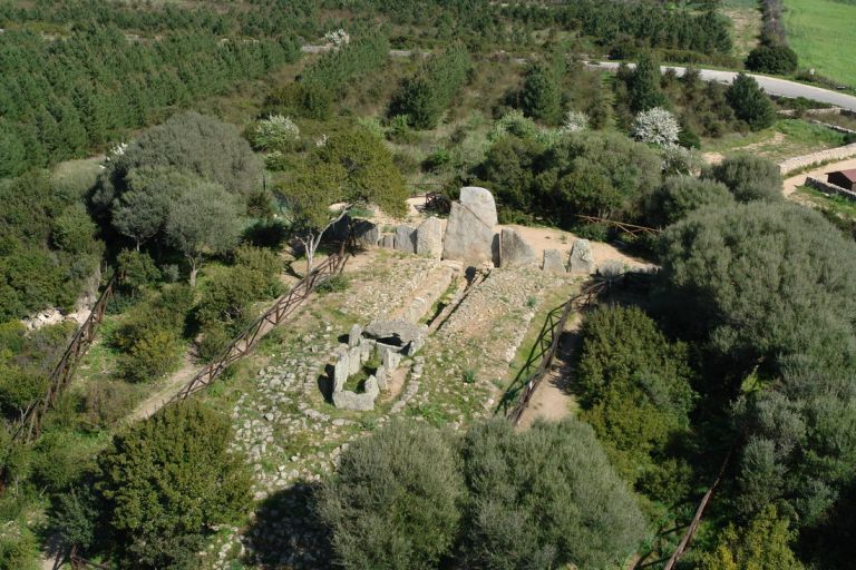 Le tombe di giganti, Li Lolghi – Arzachena (SS)