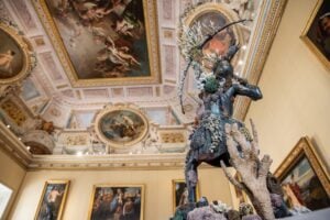 Archeology Now. Il video della mostra di Damien Hirst alla Galleria Borghese