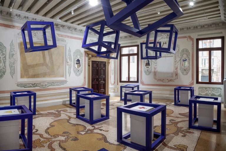 Didier Guillon, The Room of Tears. Exhibition view at Palazzo Bonvicini, Venezia 2021. Courtesy Fondation Valmont