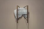 Fabrizio Prevedello, Tempi, 2020, acciaio, alluminio, gomma, marmo Bardiglio, rame, 100x91,5x44 cm