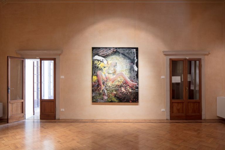 Giuseppe Gonella, More of you, 2021, olio su tela. Courtesy Galleria Giovanni Bonelli, Milano – Artemis Gallery, Lisbona © gerdastudio
