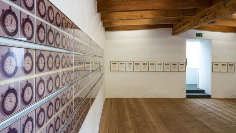 Laura Grisi. The Measuring of Time. Exhibition view at Muzeum Sussch, Susch 2021. Courtesy Claudio von Planta & Muzeum Susch Art Stations Foundation CH