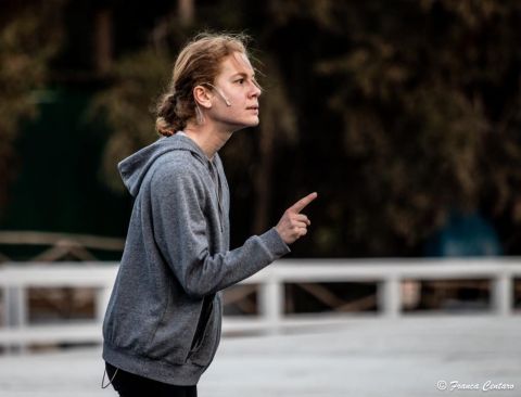 Lucia Lavia nel ruolo di Dioniso per Le Baccanti in un momento delle prove_foto Centaro