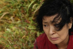 Madre: il film culto di Bong Joon-ho nelle sale italiane. Una clip in esclusiva