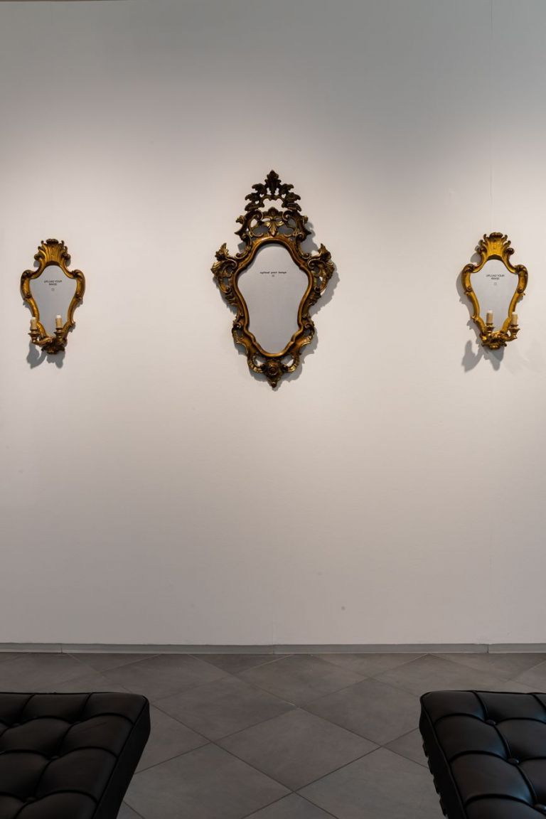 Nicolò Tomaini, Black Mirror e Specchio nero, 2017 19. Photo Alberto Moroni