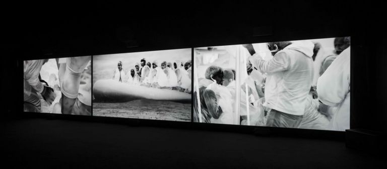 Richard Mosse. Displaced. Migration Conflit Climate Change. Exhibition view at Fondazione Mast, Bologna 2021