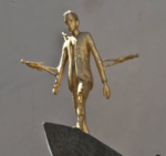 Roberto Barni I passi doro Gallerie degli Uffizi I passi d’oro: la scultura di Roberto Barni conservata agli Uffizi ispira il risotto di Max Alajmo