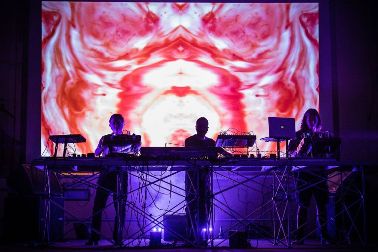 Robot Festival 2021. Dozzy + Neel + Filippo Scorcucchi. Photo Richard Giori