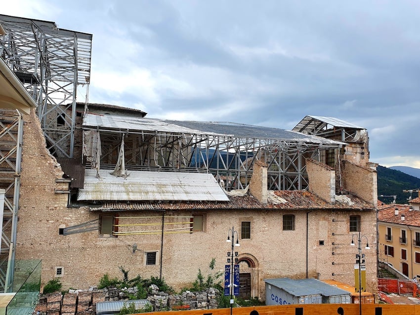 Come Restaurare La Chiesa Di Santa Maria Paganica A L Aquila