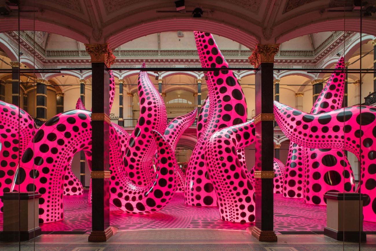 Mostra retrospettiva di Yayoi Kusama in Germania