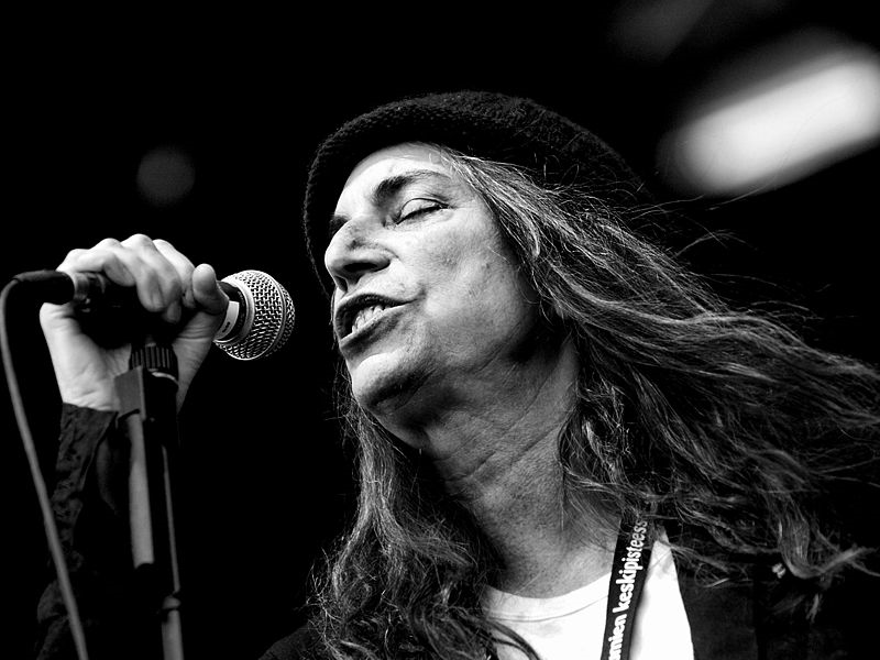 Patti Smith, performing in Finland, 2007, ph Beni Köhler, fonte Wikimedia