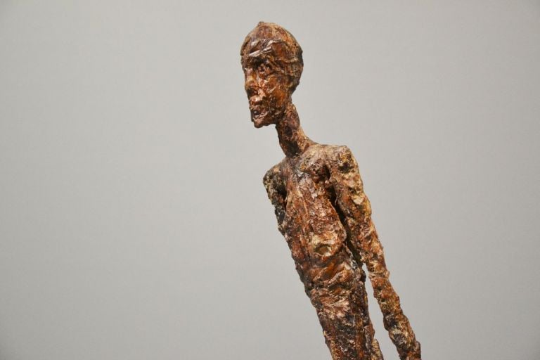 Alberto Giacometti, Homme qui marche II, 1960, particolare. Fondation Giacometti © Succession Alberto Giacometti (Fondation Giacometti, Paris + ADAGP, Paris)