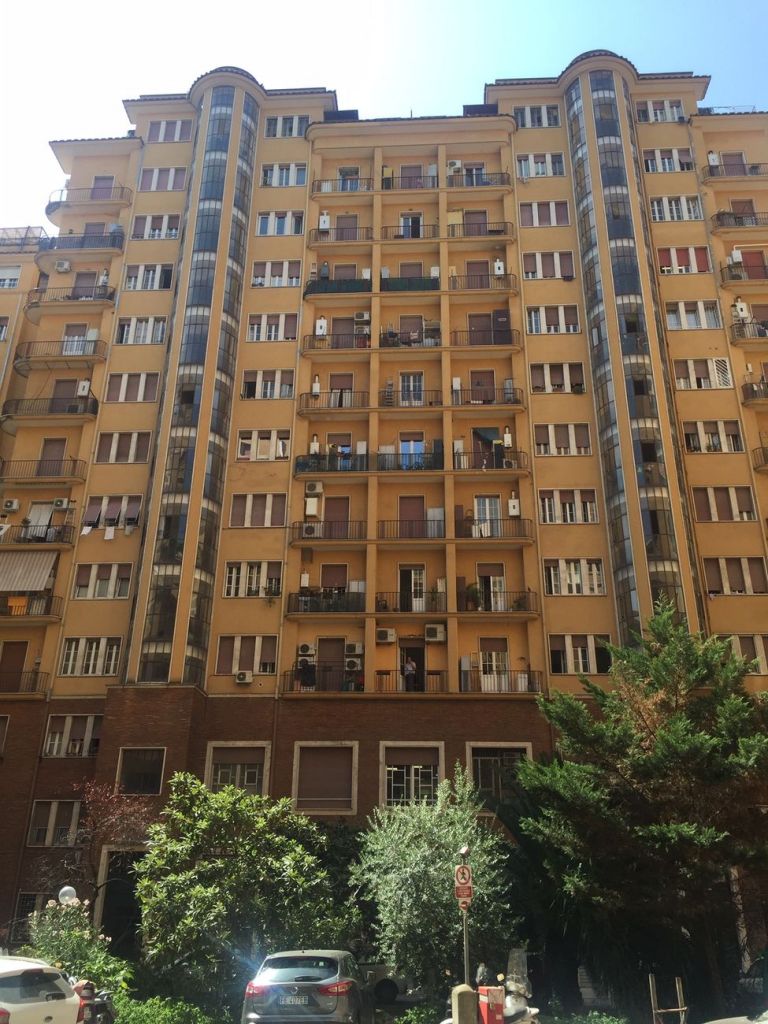 Casa Federici, Roma. Photo Ludovico Pratesi