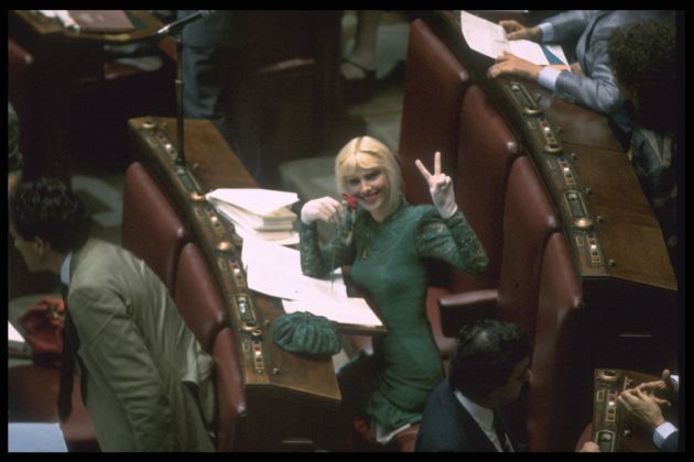 Cicciolina in Parlamento, 1987