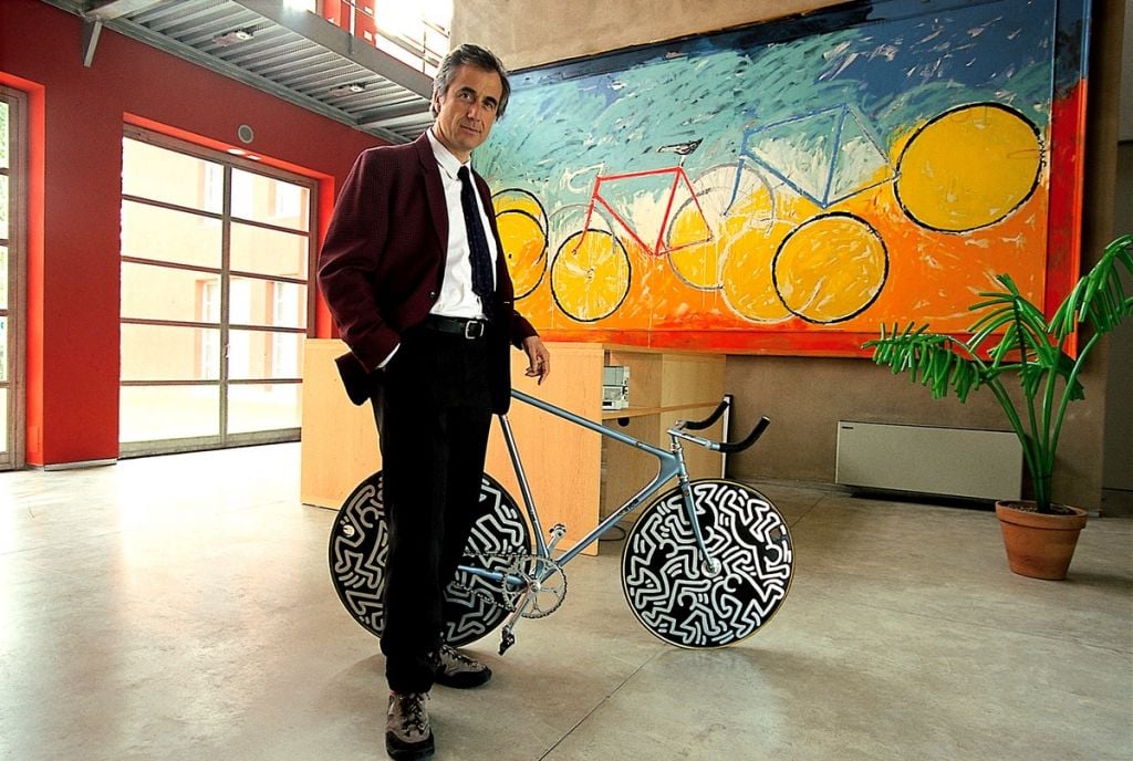 Il gallerista Antonio Colombo vende le bici Cinelli agli americani di Asobi