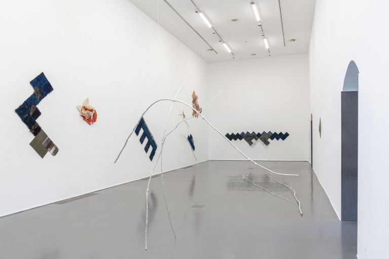 Daiga Grantina. Atem, Lehm Fiato, Argilla. Exhibition view at GAMeC, Bergamo 2021. Photo Lorenzo Palmieri. Courtesy GAMeC – Galleria d'Arte Moderna e Contemporanea di Bergamo