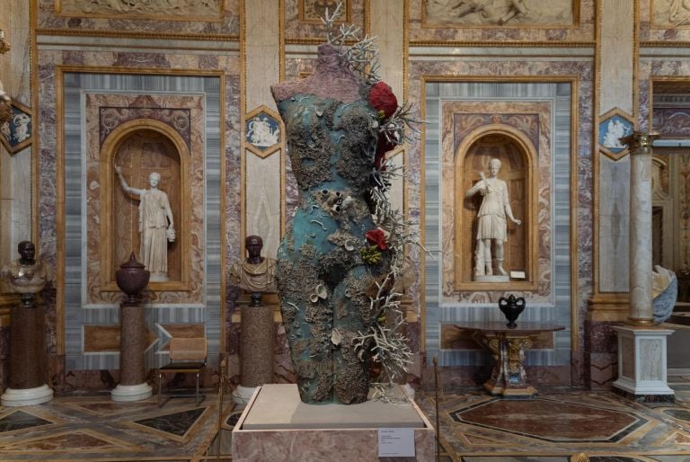 Damien Hirst. Archaeology now. Exhibition view at Galleria Borghese, Roma 2021. Photo Riccardo Pompili