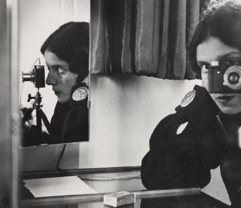 Ilse Bing, Self Portrait with Leica, 1931