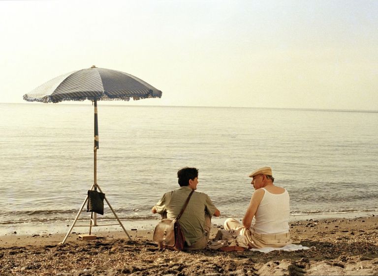 Massimo Troisi e Philippe Noiret ne Il postino (1994) di Michael Radford. Archivio Appetito