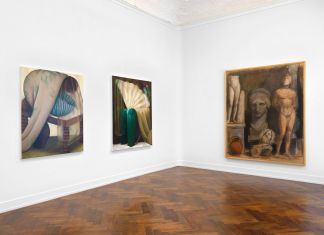 Portraiture One Century Apart. Exhibition view at Massimo De Carlo, Londra 2021. Da sx a dx, Diane Dal Pra, Diane Dal Pra, Achille Funi