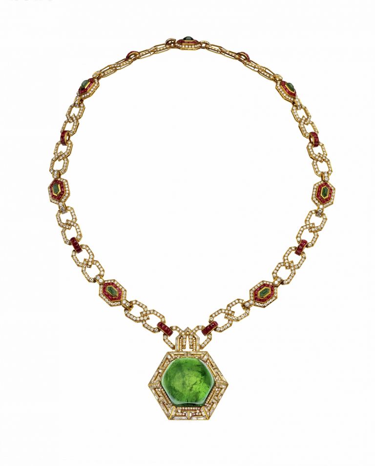 Sautoir in oro e rubini, smeraldi e diamanti 1970 circa. Appartenuto alla Signora Sophie Davis