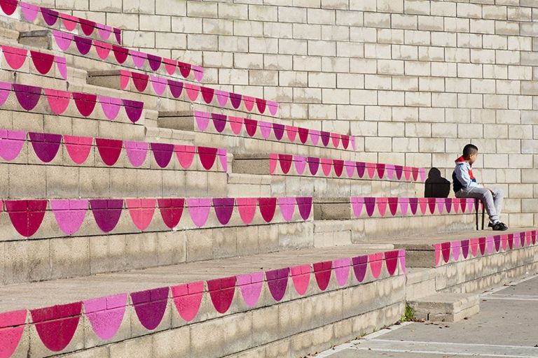 unparelld'arquitectes, Dressing up the Square, Olot. Photo © La Comarca d'Olot