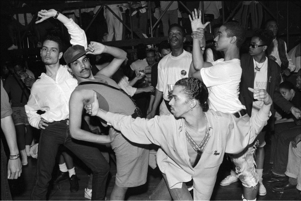 Le origini del voguing al Kunsthal Rotterdam. Una mostra sul ballo reso famoso da Madonna