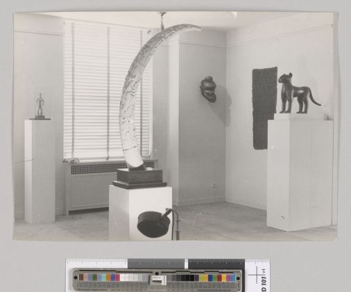 African Sculptures from the Ratton Collection. Exhibition view, 1935. Pierre Matisse Gallery Archives, The Morgan Library & Museum, New York © The Morgan Library & Museum