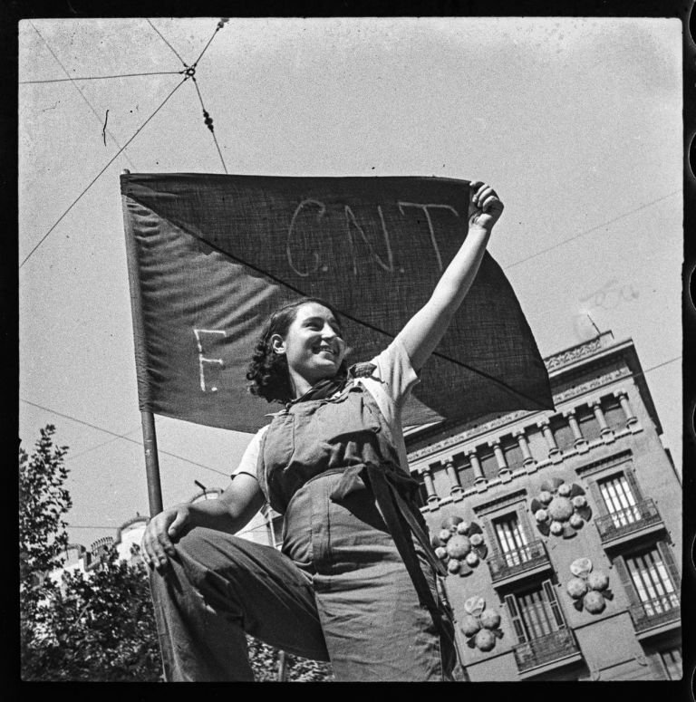 Antoni Campañà, Miliciana en una barricada del carrer Hospital, 1936