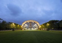Grand Palais Ephémère, Parigi © Patrick Tourneboeuf pour la Rmn - GP, 2021