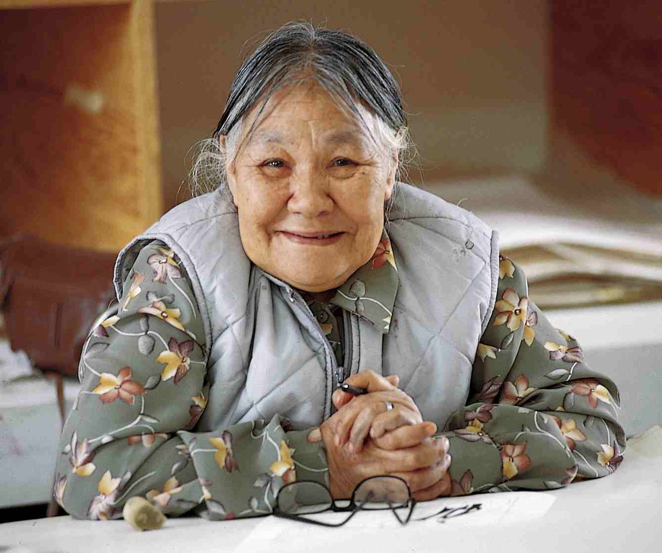Kenojuak Ashevak 1997 05 09 Il film su Kenojuak Ashevak. Storia di un’artista Inuit fra le isole dell’Artico