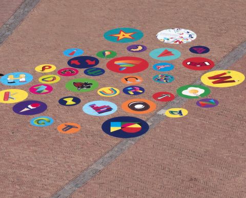 La performance di Lorenzo Marini a Piazza del Campo