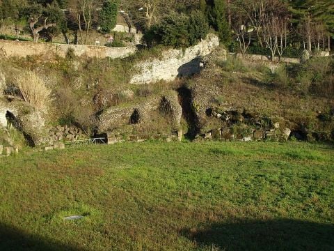 Albano Laziale, Anfiteatro Romano, crediti Deblu 68