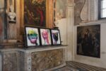 Alessandro Pessoli, Testa Cristiana #2, #3, #1, 2018. Installation view at Chiostri di Sant’Eustorgio (Cappella Portinari), Milano 2021. Photo Andrea Rossetti
