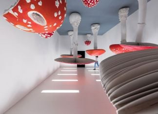 Carsten Höller, Upside Down Mushroom Room, 2018. Milano, Fondazione Prada. Photo credits Fondazione Prada