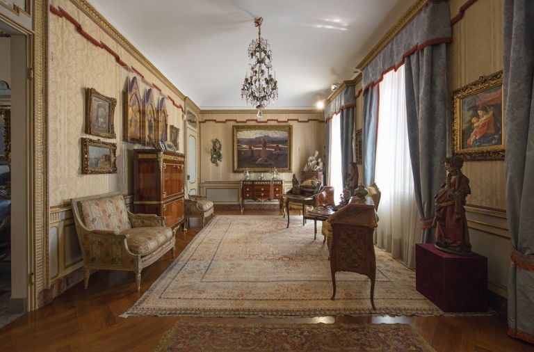 Il salone rettangolare, veduta d'installazione, Villa Cerruti, Rivoli, 2019. Photo Antonio Maniscalco
