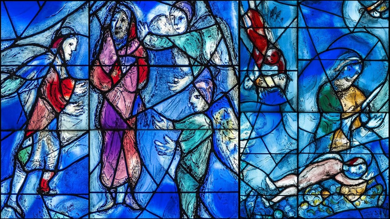 Una vetrata di Marc Chagall nella Fraumünster di Zurigo
